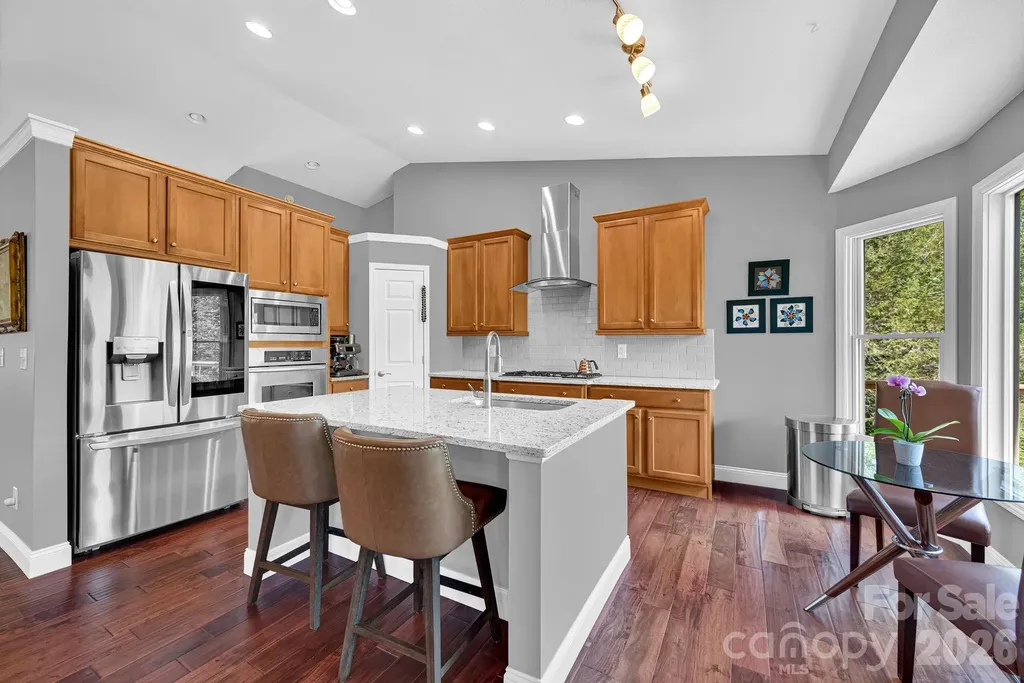 108 Fairway Knoll Drive Hendersonville NC 28739