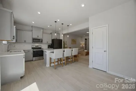 15617 Little Bluestem Street Charlotte NC 28278
