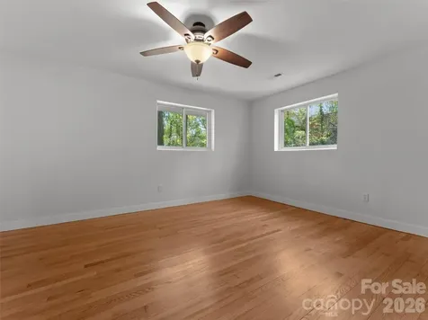 1110 3rd Avenue W Hendersonville NC 28739