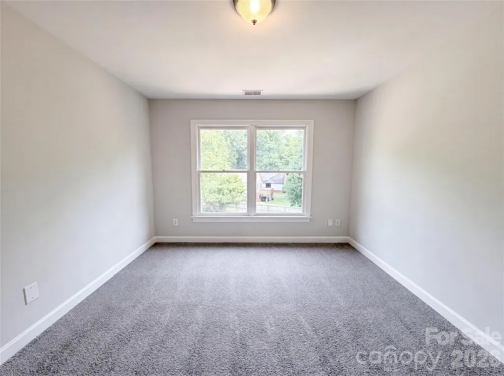 2496 Lake Shore Road S Denver NC 28037