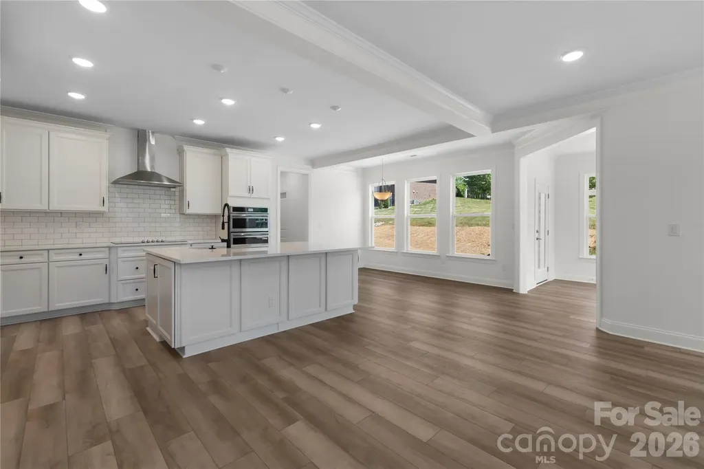 5944 Bakers Point Hickory NC 28602