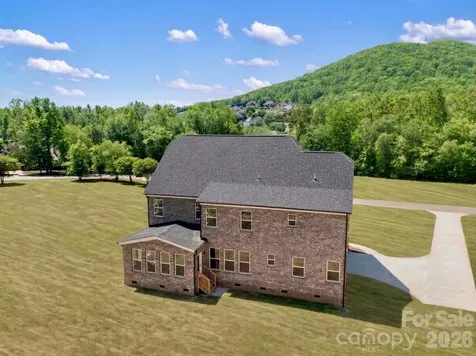 5944 Bakers Point Hickory NC 28602