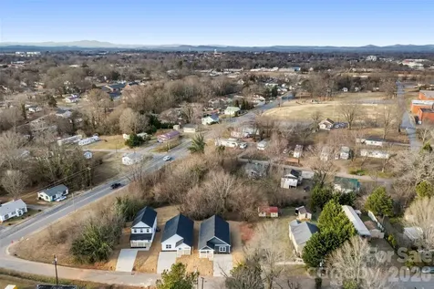 1558 7th Avenue Drive SW Hickory NC 28602