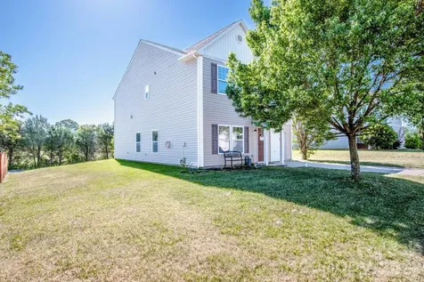 123 Kingsgate Court Statesville NC 28625