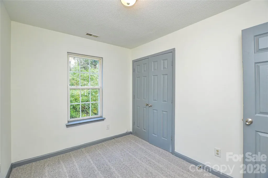 1009 Karendale Avenue Charlotte NC 28208