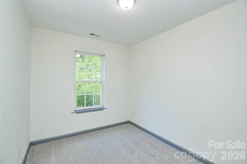 1009 Karendale Avenue Charlotte NC 28208