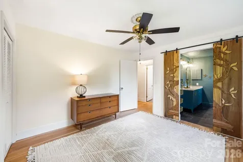 127 Erkwood Drive Hendersonville NC 28739