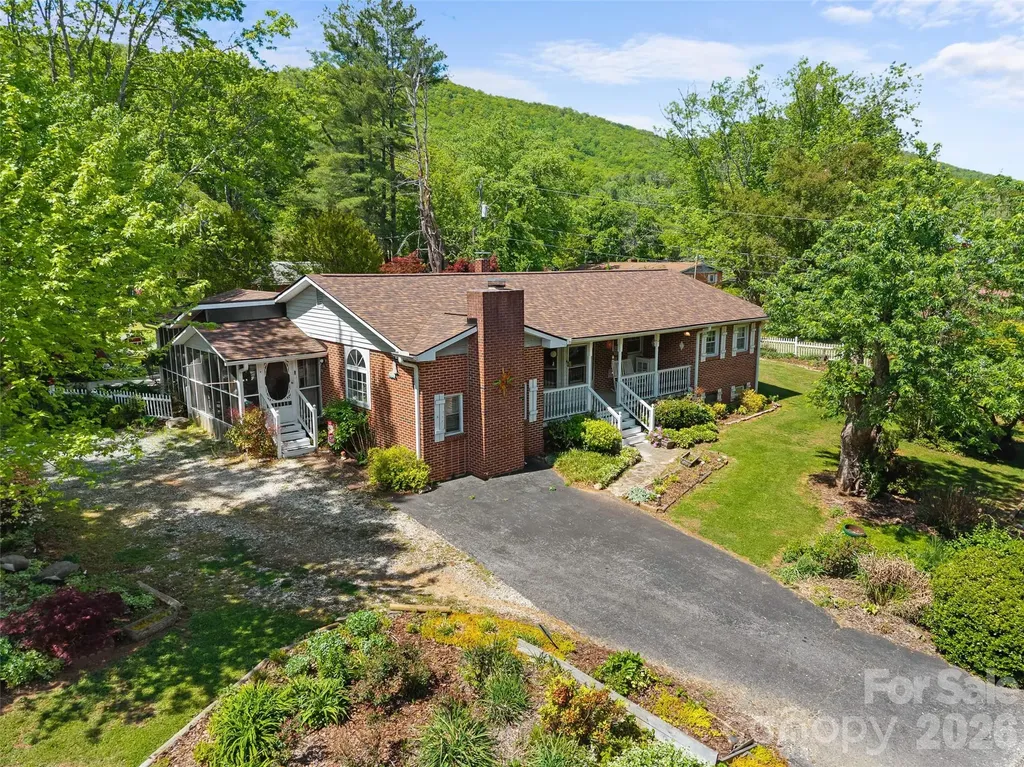 4 Forge Drive Mills River NC 28759