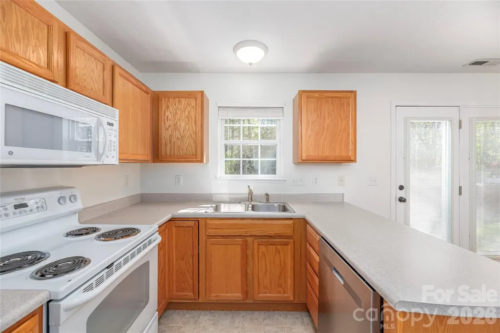 46 Chesire Way Fletcher NC 28732