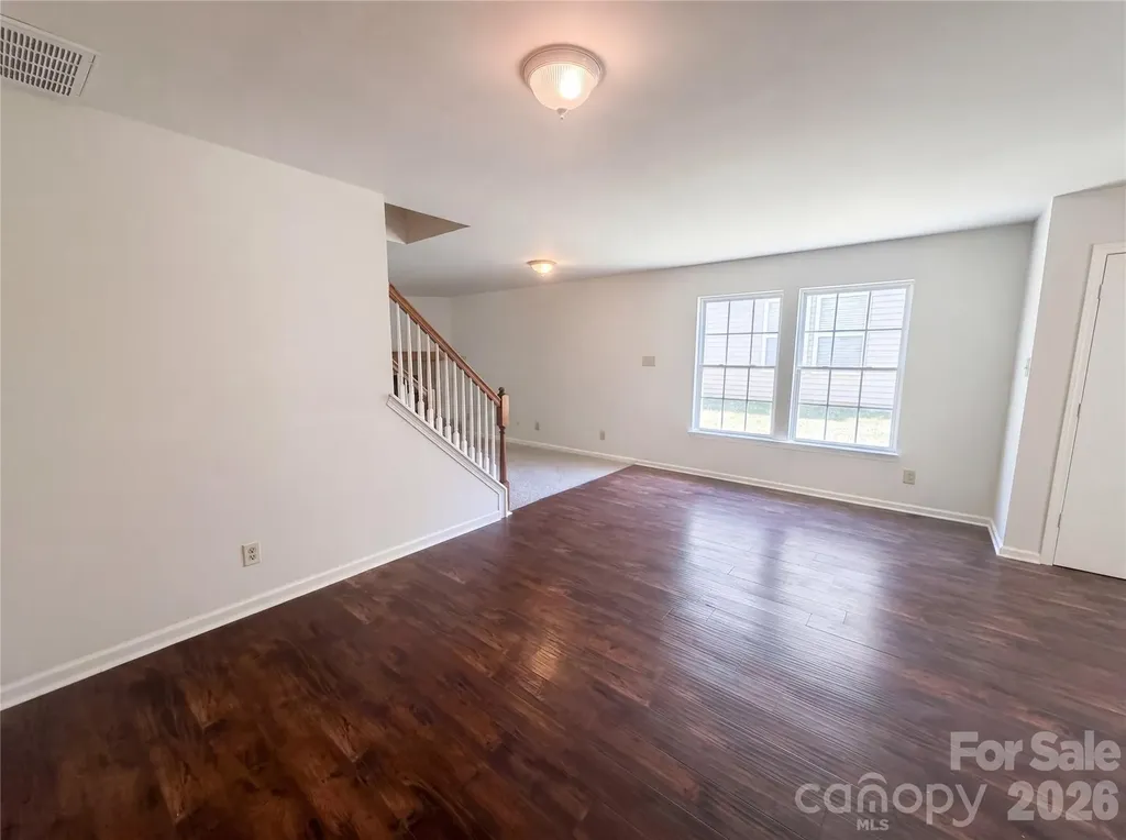 6734 Wandering Creek Drive Charlotte NC 28216