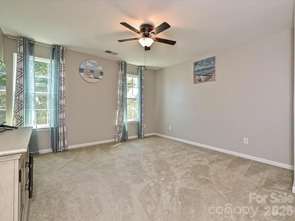 7142 Mariners Village Drive Denver NC 28037