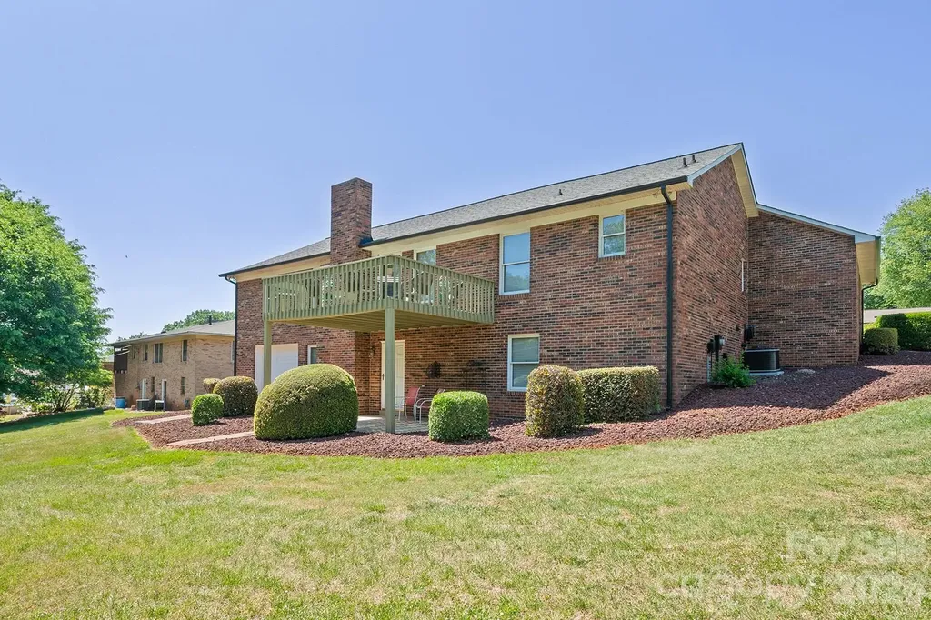 105 Rock Creek Drive Lincolnton NC 28092