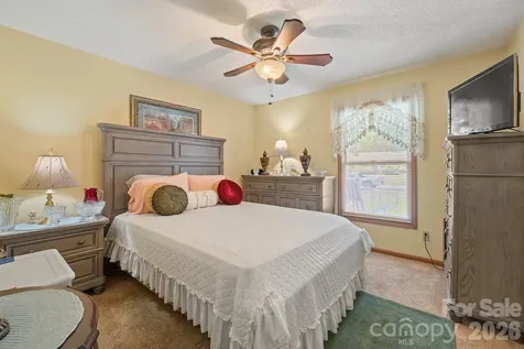105 Rock Creek Drive Lincolnton NC 28092