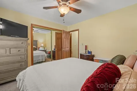 105 Rock Creek Drive Lincolnton NC 28092