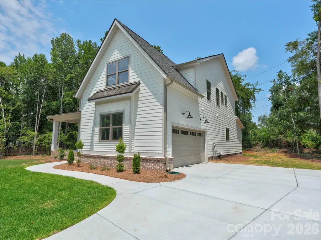 2315 Chateau Court Matthews NC 28105