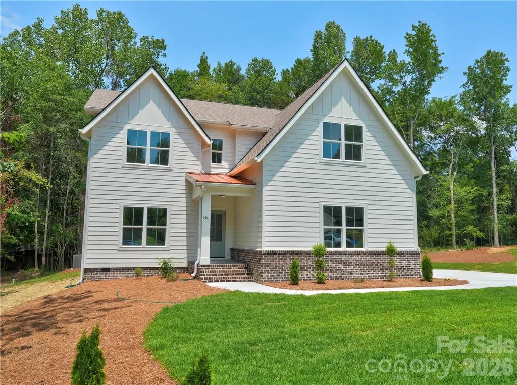 2311 Chateau Court Matthews NC 28105