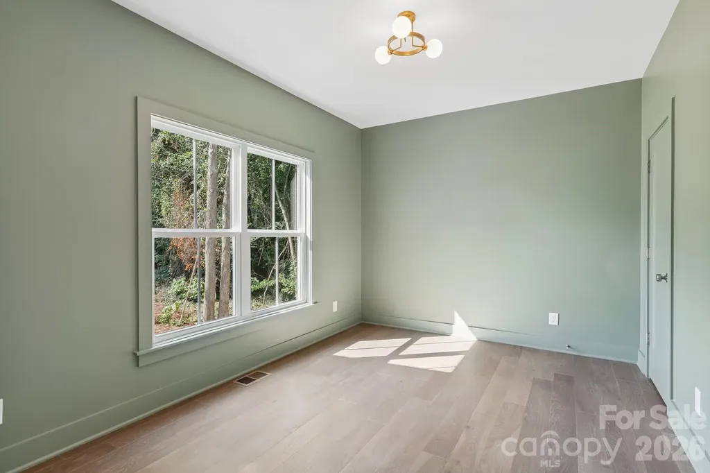 2311 Chateau Court Matthews NC 28105