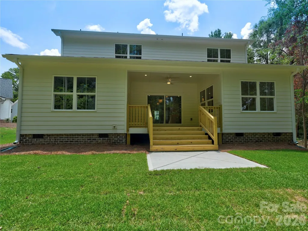 2311 Chateau Court Matthews NC 28105