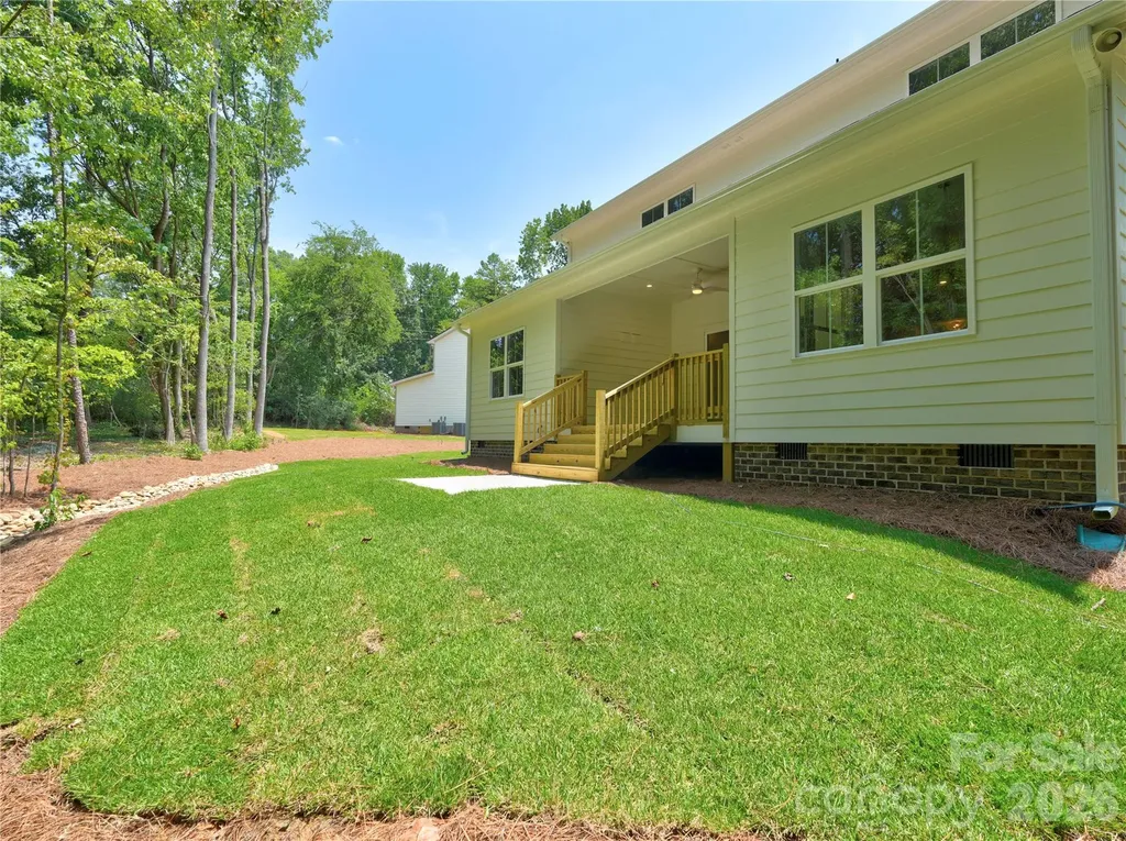 2311 Chateau Court Matthews NC 28105