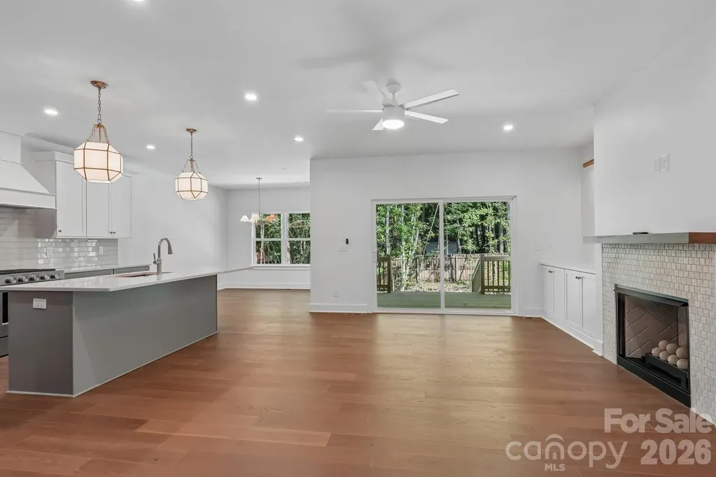 2311 Chateau Court Matthews NC 28105
