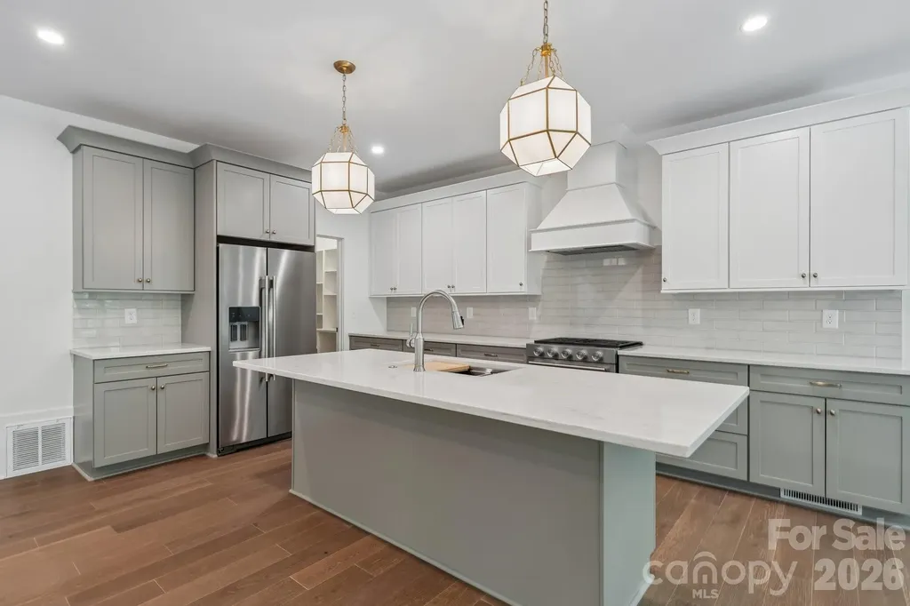 2311 Chateau Court Matthews NC 28105