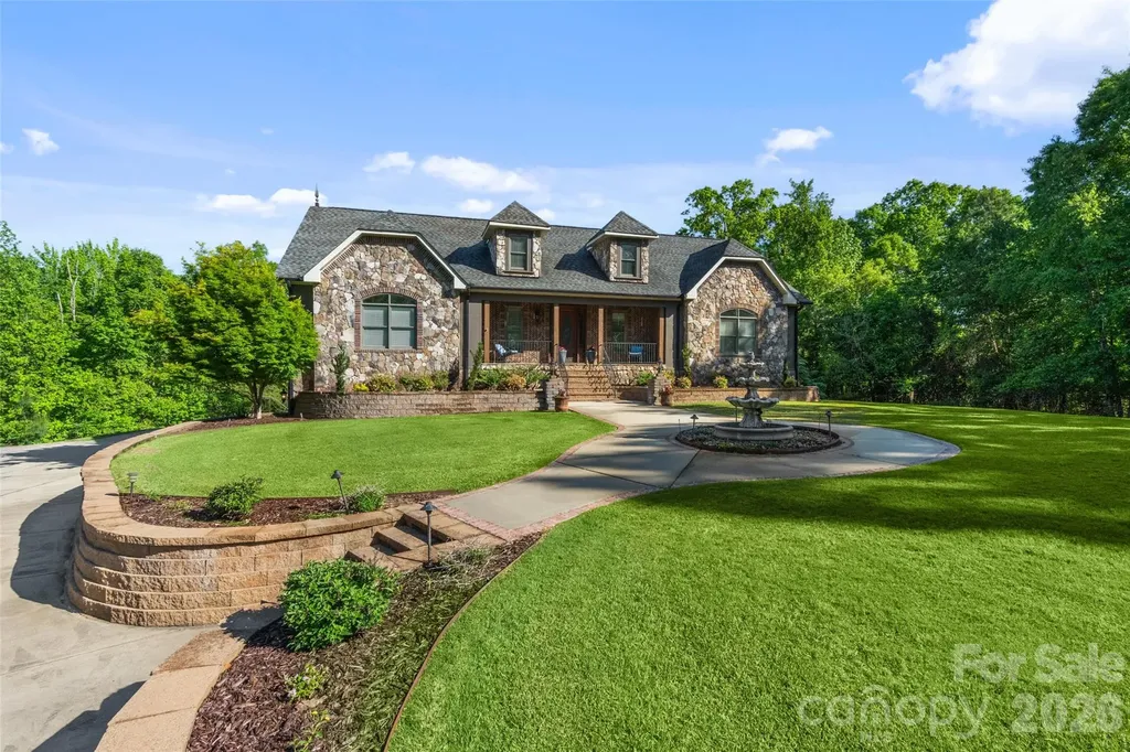 2037 Rocky Stream Road York SC 29745