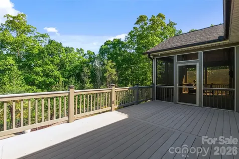 2037 Rocky Stream Road York SC 29745