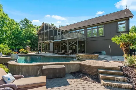 2037 Rocky Stream Road York SC 29745