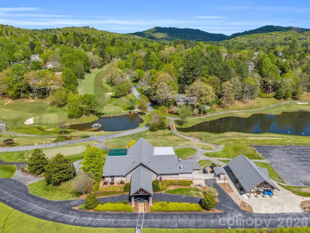 70 Copper Creek Lane Hendersonville NC 28739