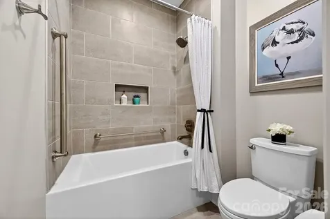 70 Copper Creek Lane Hendersonville NC 28739