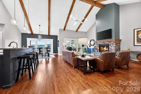 70 Copper Creek Lane Hendersonville NC 28739