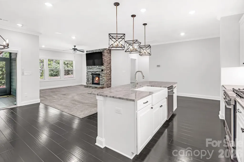 4097 Canopy Creek Drive Denver NC 28037