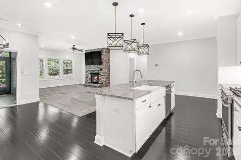 4097 Canopy Creek Drive Denver NC 28037