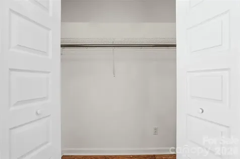 201 Timber Drive Asheville NC 28804