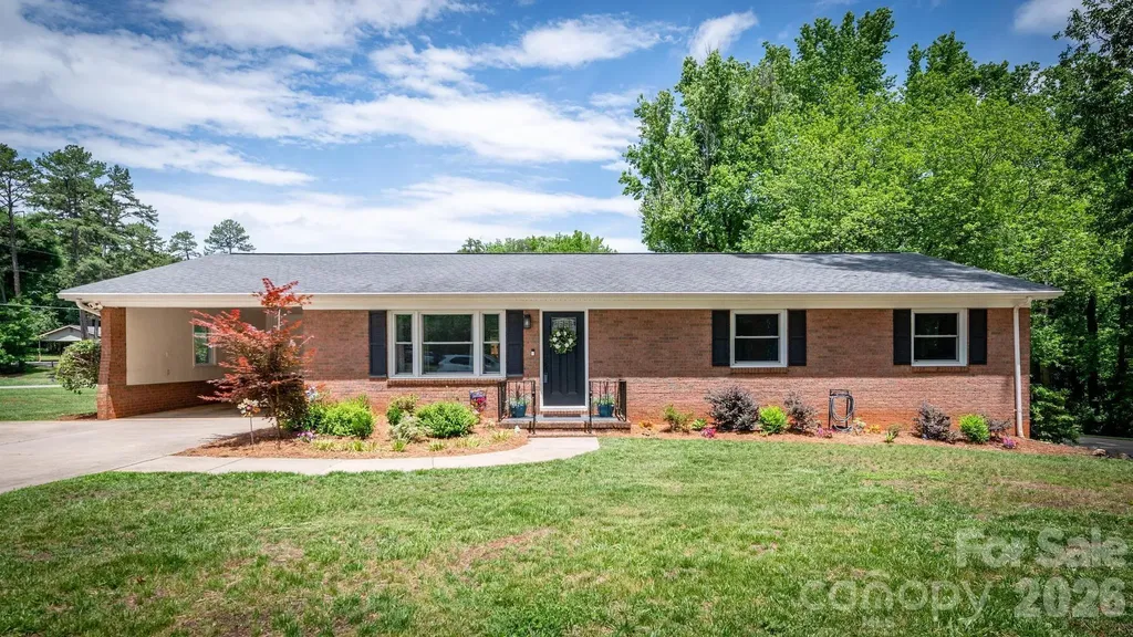 3301 Windsor Place Statesville NC 28625