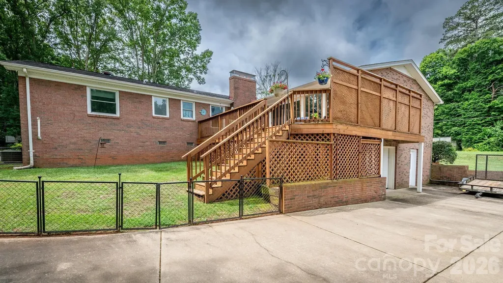 3301 Windsor Place Statesville NC 28625