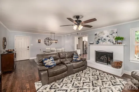 3301 Windsor Place Statesville NC 28625