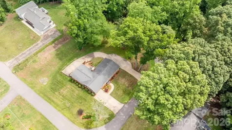 3301 Windsor Place Statesville NC 28625