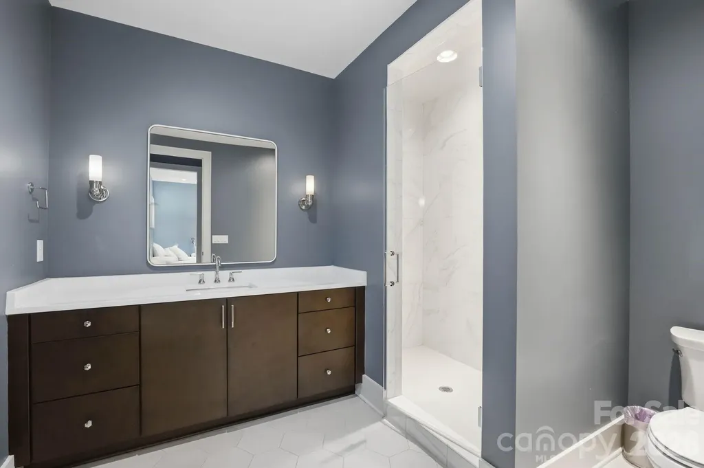 6010 Old Providence Lane Charlotte NC 28226