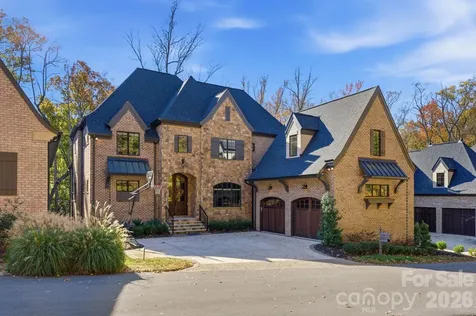 6010 Old Providence Lane Charlotte NC 28226