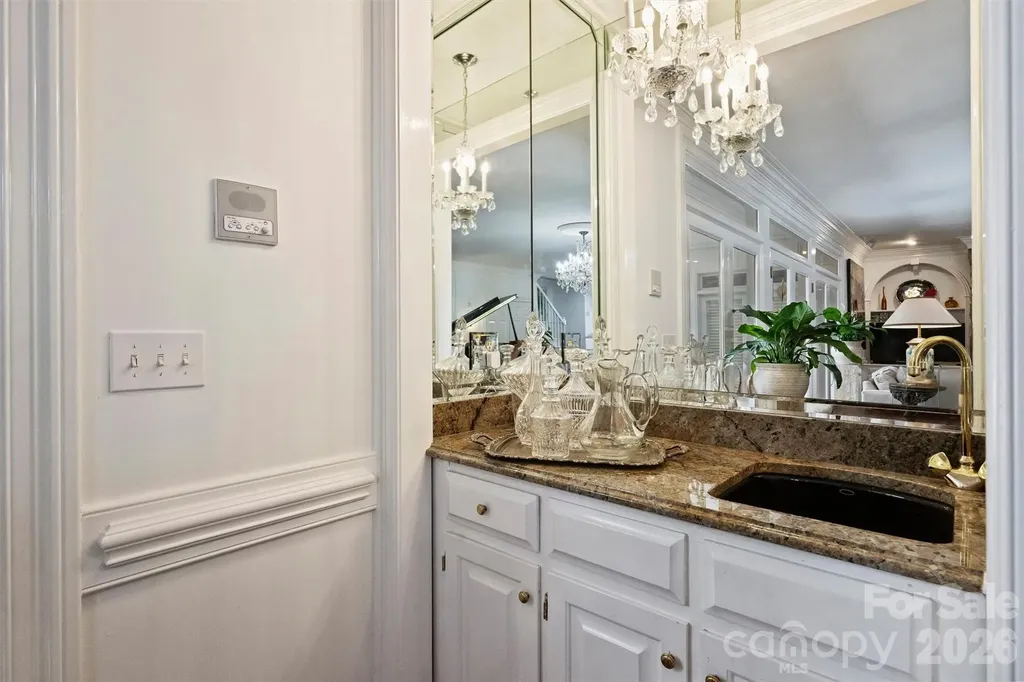 3747 Moorland Drive Charlotte NC 28226