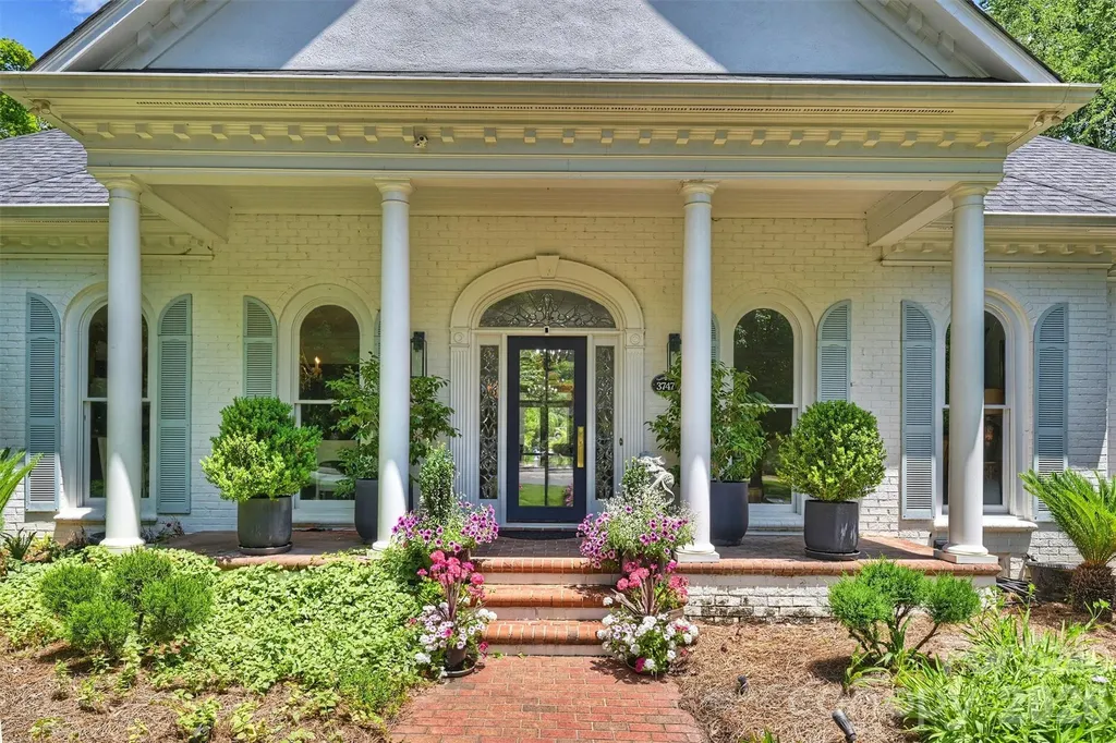3747 Moorland Drive Charlotte NC 28226
