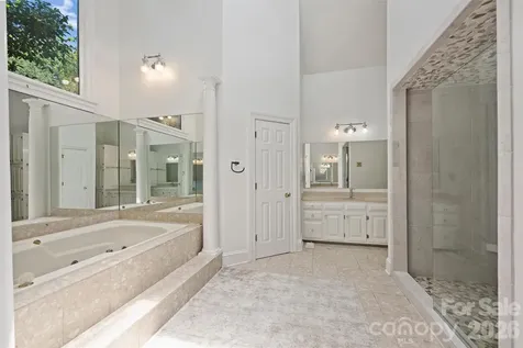 3747 Moorland Drive Charlotte NC 28226