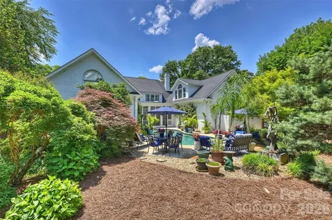 3747 Moorland Drive Charlotte NC 28226