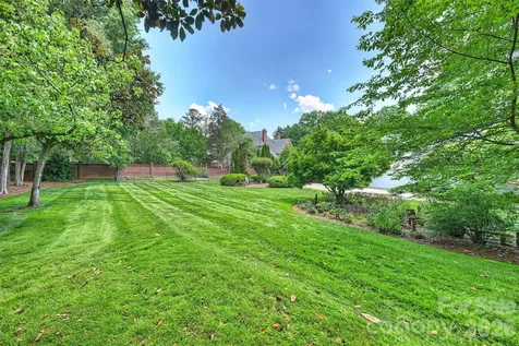 3747 Moorland Drive Charlotte NC 28226