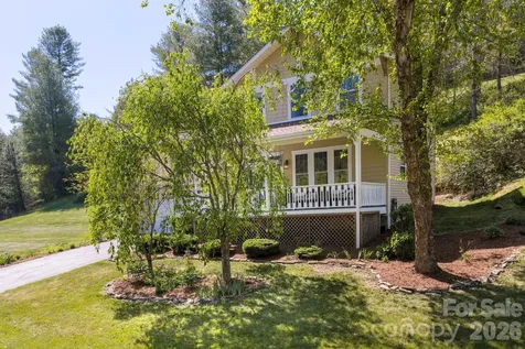 26 Macdougall Lane Weaverville NC 28787