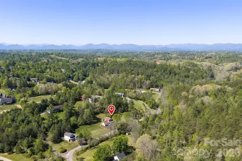26 Macdougall Lane Weaverville NC 28787