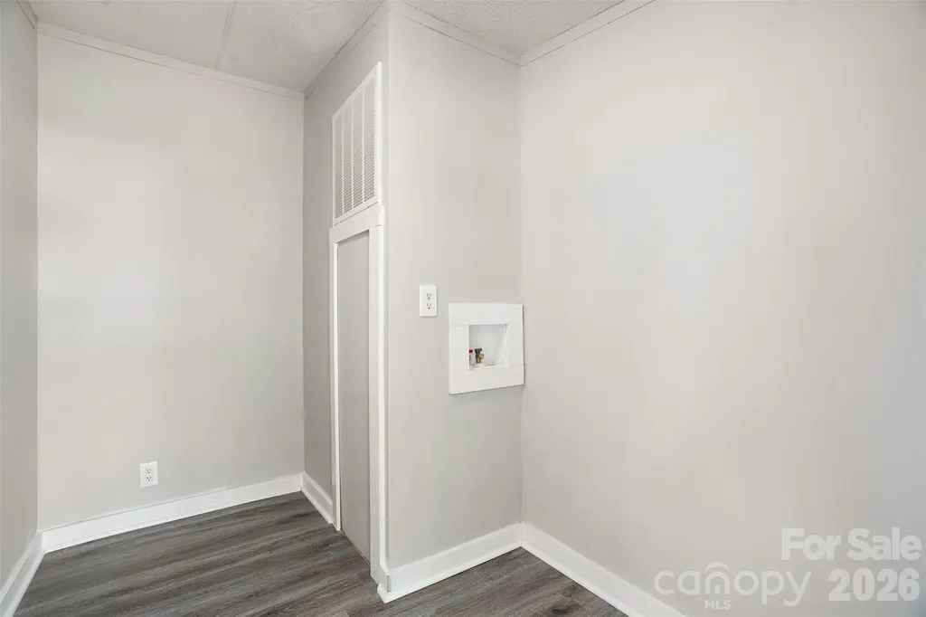 212 S Upright Street Landis NC 28088