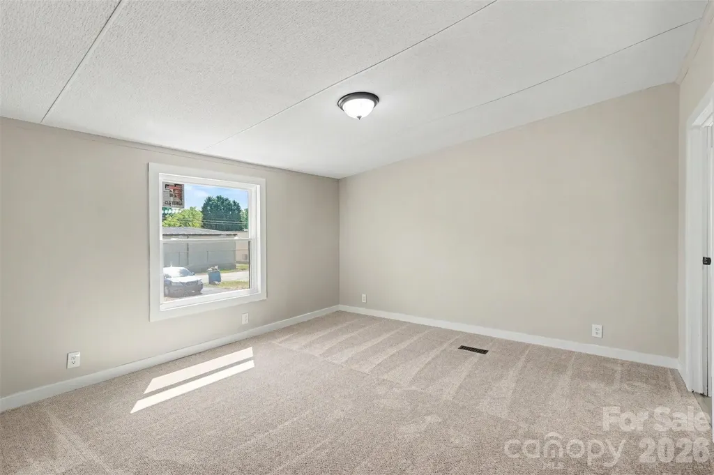 212 S Upright Street Landis NC 28088