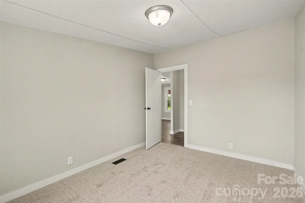 212 S Upright Street Landis NC 28088